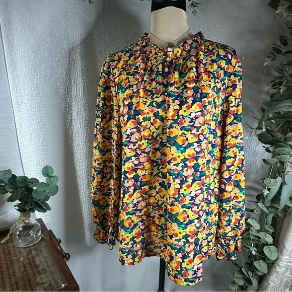 NWT BTFBM Floral Long Sleeve Blouse - Multicolor Large - Picture 3 of 13